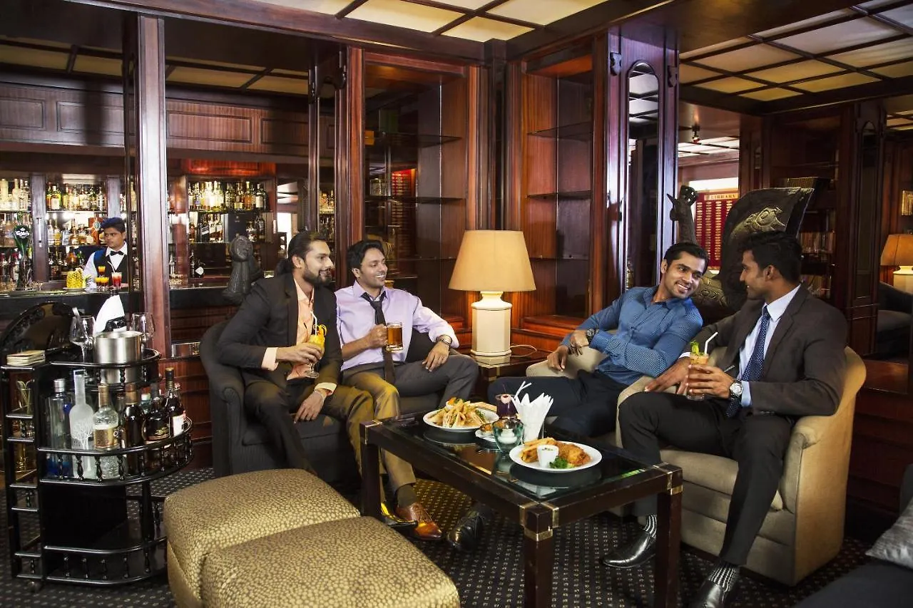 Hotel Cinnamon Lakeside Colombo