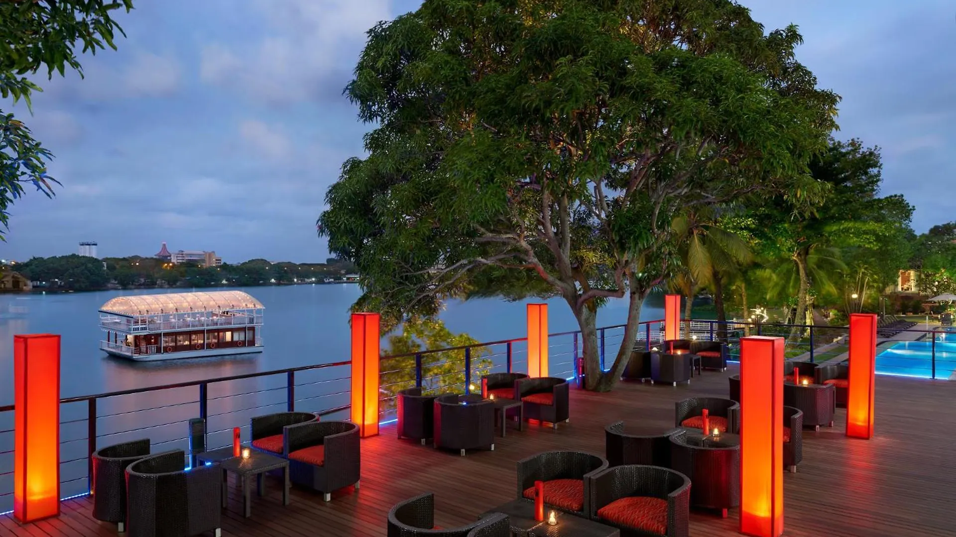 Cinnamon Lakeside Colombo Sri Lanca