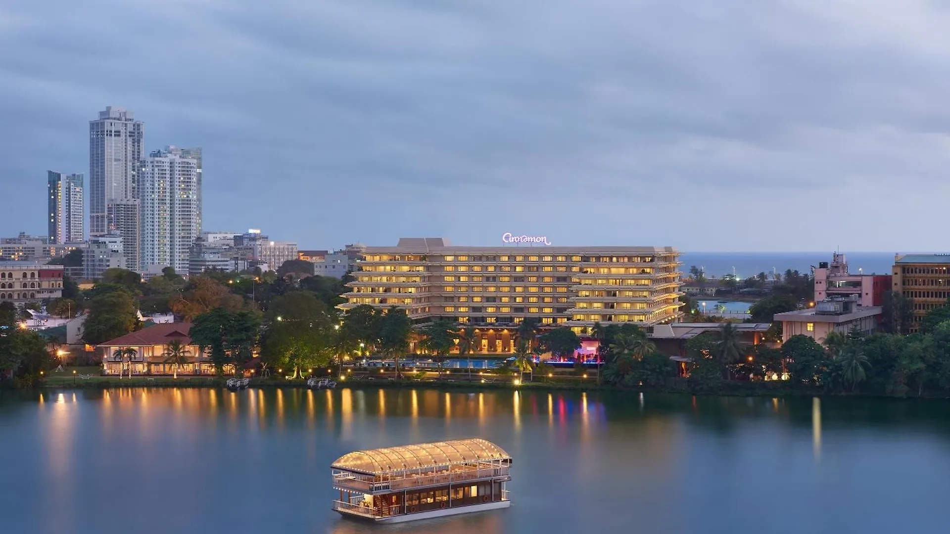Hotel Cinnamon Lakeside Colombo